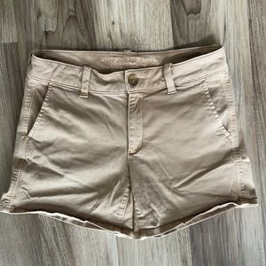 Khaki American Eagle shorts